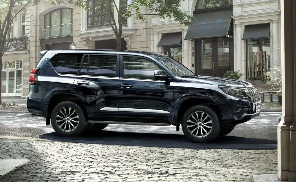 Toyota Prado TXL 2022: Más versatilidad y lujo TradexAuto - ToyotaLandCruiserPradoestacionado 1920w