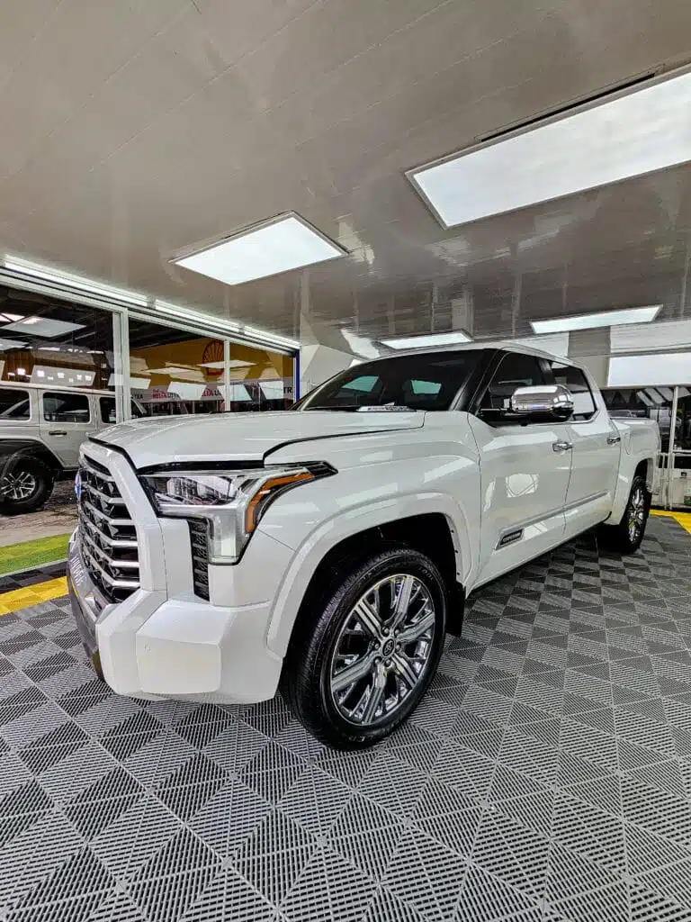 Fotos Toyota Tundra Capstone