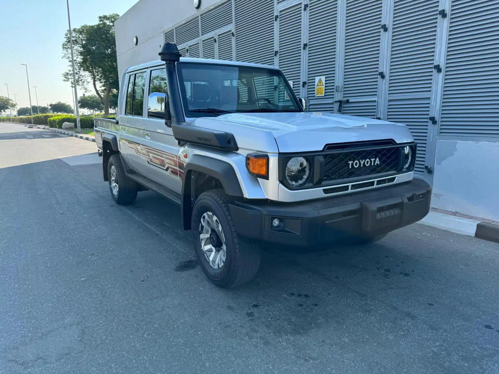 Toyota Land Cruiser Serie 79 Doble Cabina