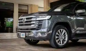 Toyota LC300 VX