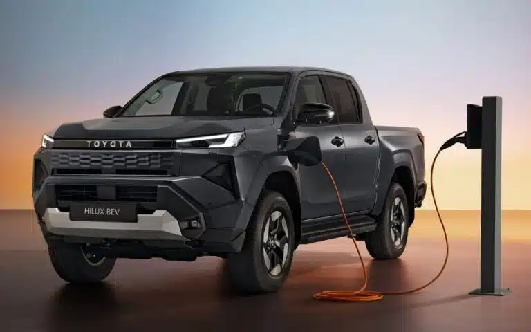 Toyota Hilux BEV 2026