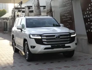 Toyota Land Cruiser 300 VX