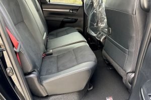 Asientos Toyota Hilux GR Sport