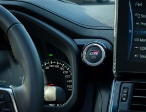 Toyota Land Cruiser 300 GR Sport