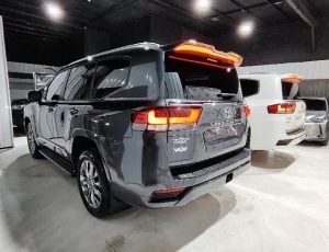 Toyota Land Cruiser 300 GXR