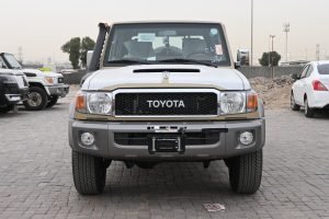 Toyota Land Cruiser Serie 79 4 Puertas año 2023