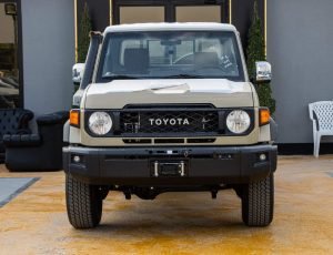 Toyota Land Cruiser Serie 79 Cabina Sencilla