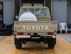 Toyota Land Cruiser Serie 79 Cabina Sencilla