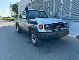 Toyota Land Cruiser Serie 79 Doble Cabina