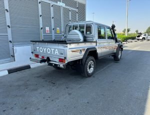 Toyota Land Cruiser Serie 79 Doble Cabina