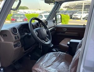 Toyota Land Cruiser Serie 79 Doble Cabina