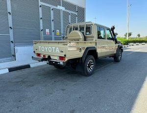 Toyota Land Cruiser Serie 79 Doble Cabina