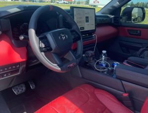 Toyota Sequoia 2025 TRD Pro Costa Rica Interior