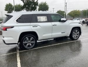Toyota Sequoia Capstone