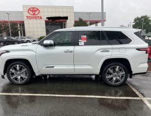Toyota Sequoia Capstone